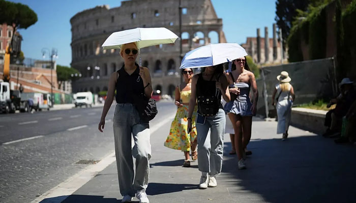 Europe experiences devastating heatwaves, Spain and France record more than 2,000 deaths in June