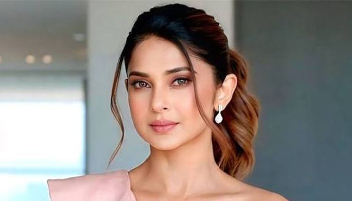 Indian actress Jennifer Winget got married in the UK